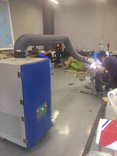 移動式焊接香蕉黄色电影