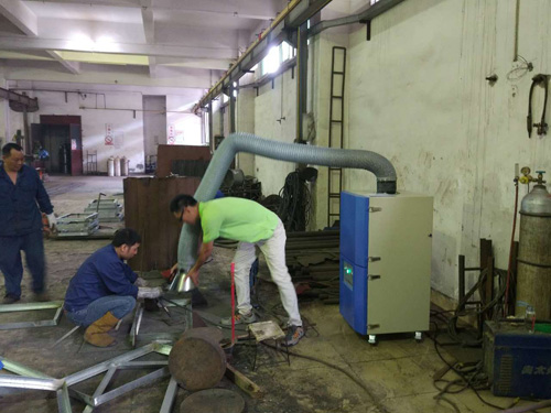 移動式焊接香蕉黄色电影客戶現場實驗圖